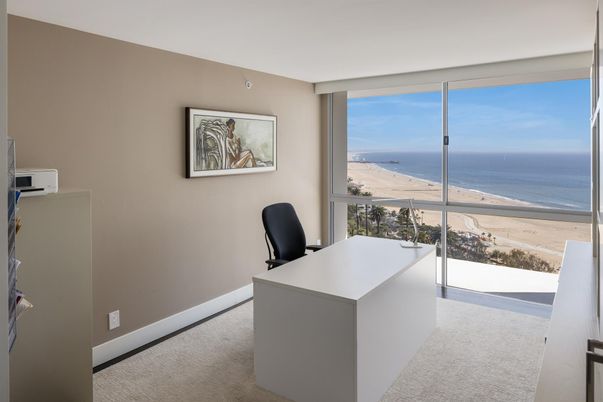 Home Office, Interior, Water
