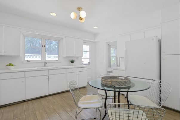 Dining room, Interior, Kitchen, Recessed Lighting, Wood Texture Flooring