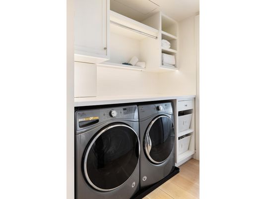 Interior, Washer, Wood Texture Flooring