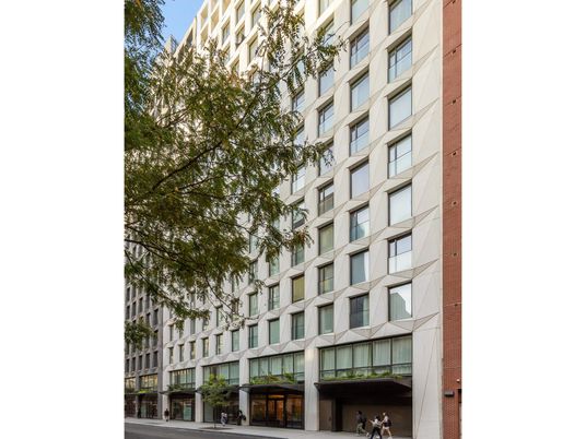 Exterior, Facade, Highrise