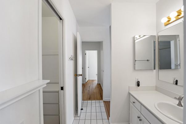 Bathroom, Dual Sink Vanities, Interior, Wood Texture Flooring