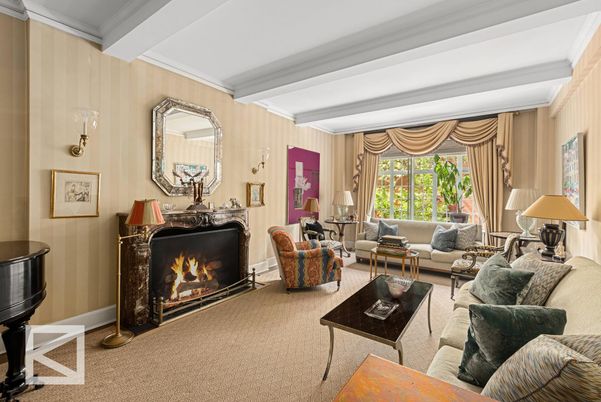 Fireplace, Interior, Living room