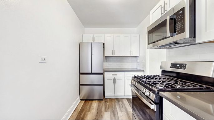 Interior, Kitchen, Stainless Steel Appliances, Wood Texture Flooring