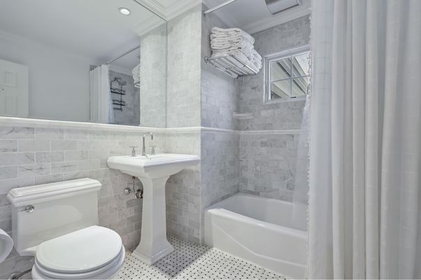 Bathroom, Interior, Recessed Lighting