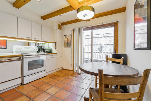 Dining room, Interior, Kitchen, Wooden Beams