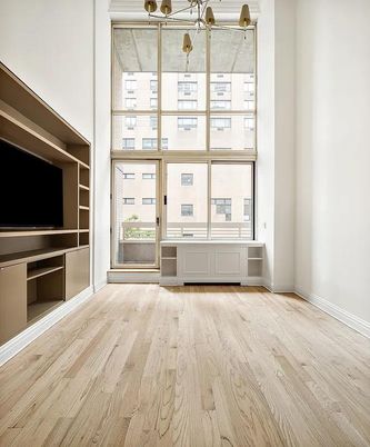Interior, Pendant Lights, Wood Texture Flooring