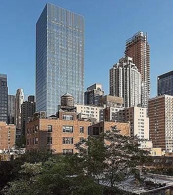 Exterior, Facade, Highrise