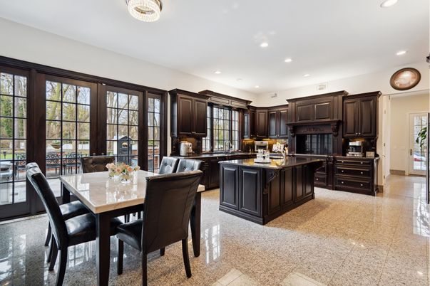 Dining room, Interior, Kitchen, Recessed Lighting