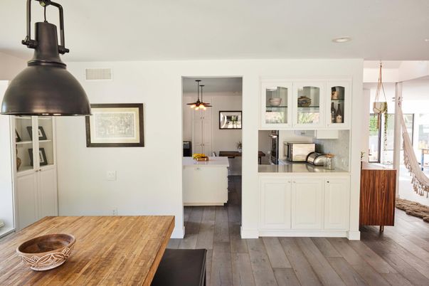 Interior, Pendant Lights, Recessed Lighting, Wood Texture Flooring