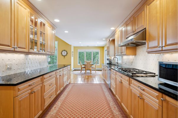 Dining room, Interior, Kitchen, Recessed Lighting, Wood Texture Flooring