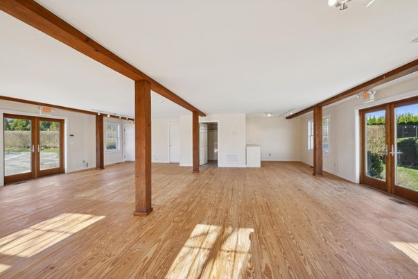 Empty room, Interior, Wooden Beams, Wood Texture Flooring
