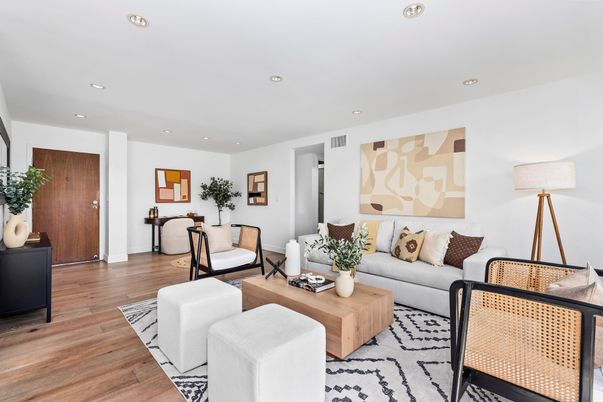 Interior, Living room, Recessed Lighting, Wood Texture Flooring