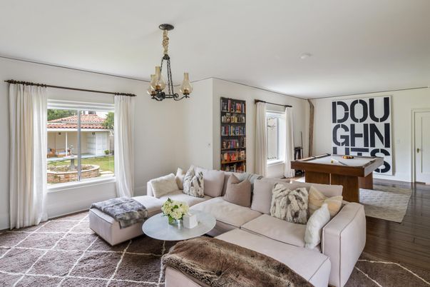 Chandelier, Game Room, Interior, Living room, Wood Texture Flooring