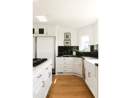 Interior, Kitchen, Marble Walls, Recessed Lighting, Wood Texture Flooring