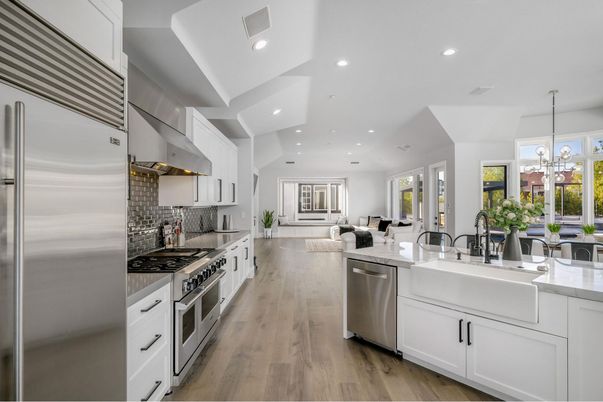 Interior, Kitchen, Living room, Pendant Lights, Recessed Lighting, Stainless Steel Appliances, Wood Texture Flooring