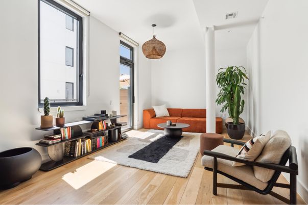 Interior, Living room, Pendant Lights, Wood Texture Flooring