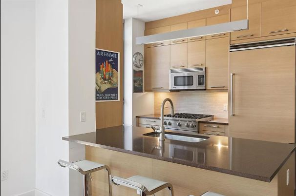 Interior, Kitchen, Pendant Lights, Stainless Steel Appliances
