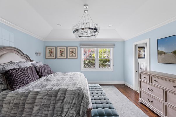 Bedroom, Chandelier, Interior, Pendant Lights, Wood Texture Flooring