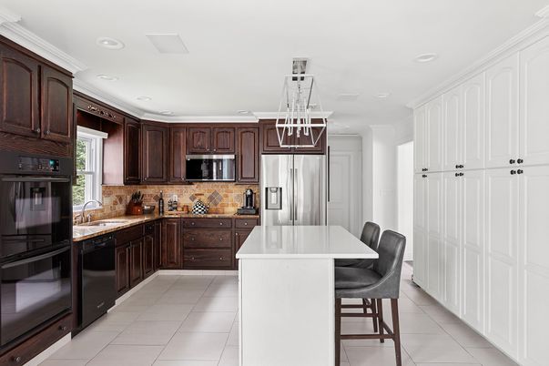 Interior, Kitchen, Pendant Lights, Recessed Lighting, Stainless Steel Appliances
