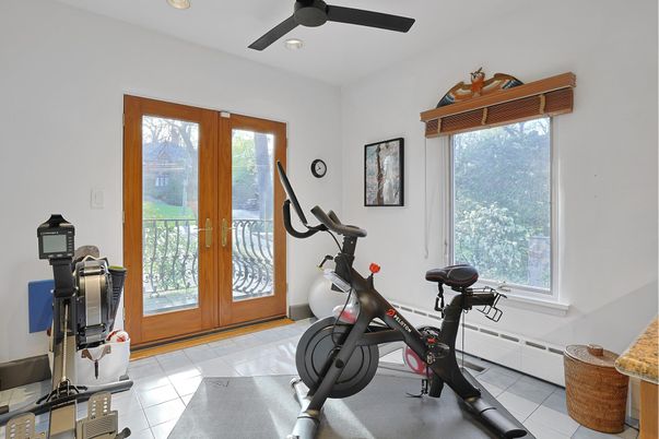 Fitness Equipment, Interior, Recessed Lighting