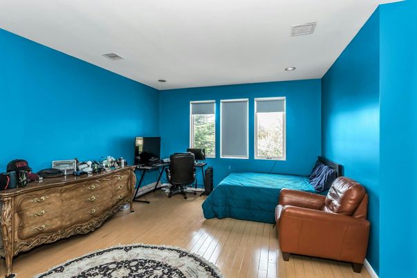 Bedroom, Home Office, Interior, Recessed Lighting, Wood Texture Flooring