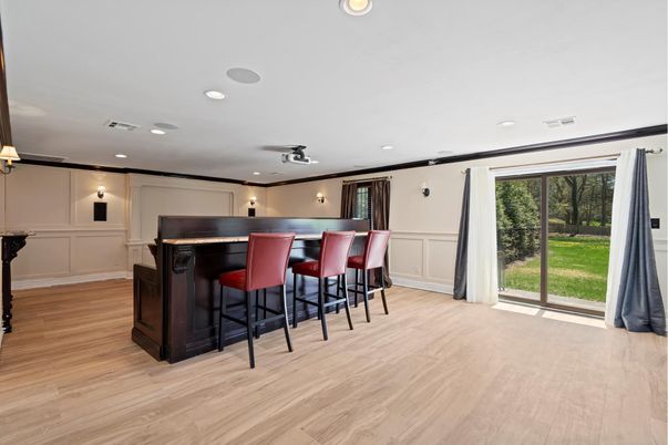 Interior, Pendant Lights, Recessed Lighting, Wood Texture Flooring