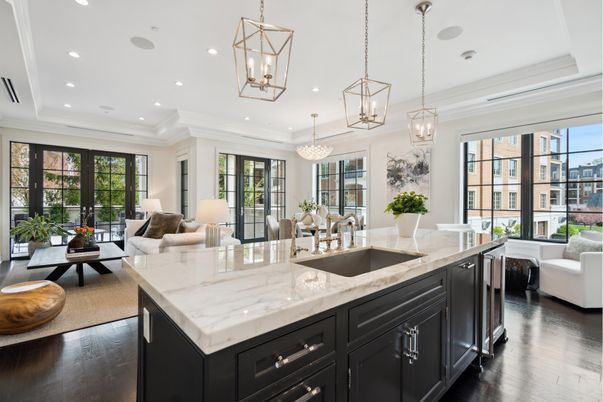 Chandelier, Dining room, Interior, Living room, Pendant Lights, Recessed Lighting, Wood Texture Flooring