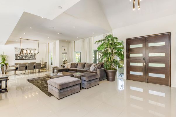 Chandelier, Dining room, Interior, Living room, Recessed Lighting
