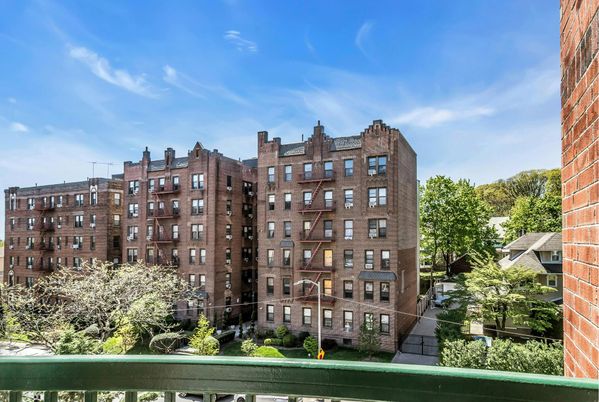 Exterior, Facade, Condo Building