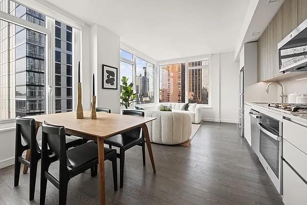 Dining room, Interior, Kitchen, Living room, Stainless Steel Appliances, Wood Texture Flooring