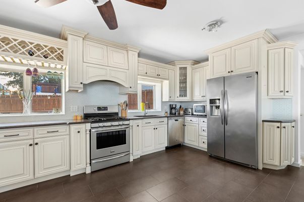 Interior, Kitchen, Stainless Steel Appliances