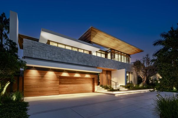Attached, Exterior, Facade, Modern
