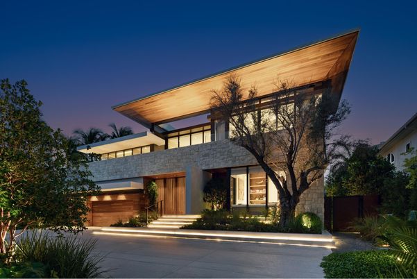 Attached, Exterior, Facade, Modern
