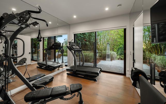 Fitness Equipment, Interior, Recessed Lighting, Wood Texture Flooring