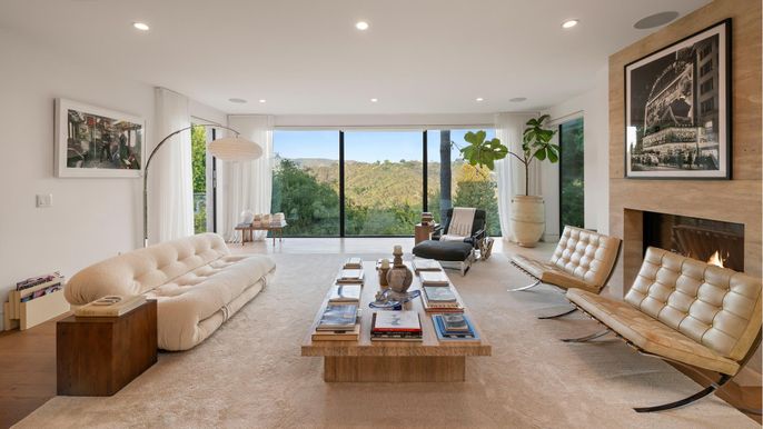 Fireplace, Interior, Living room, Recessed Lighting