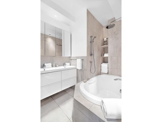 DE Listing image placeholder