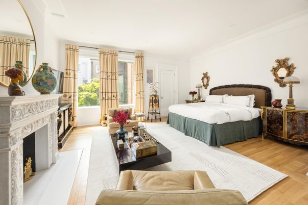 Bedroom, Fireplace, Interior, Living room, Wood Texture Flooring
