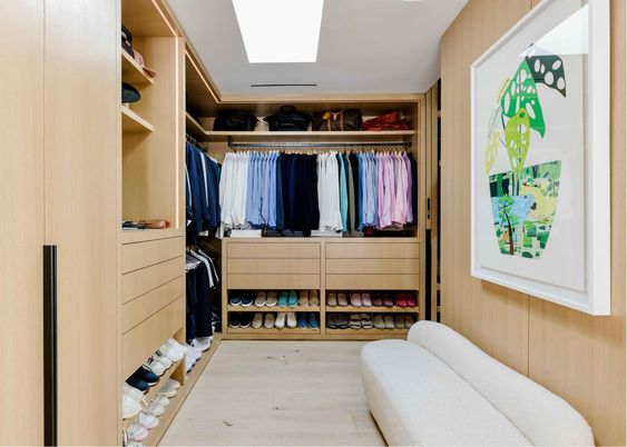 Interior, Walk-in Closets, Wood Texture Flooring