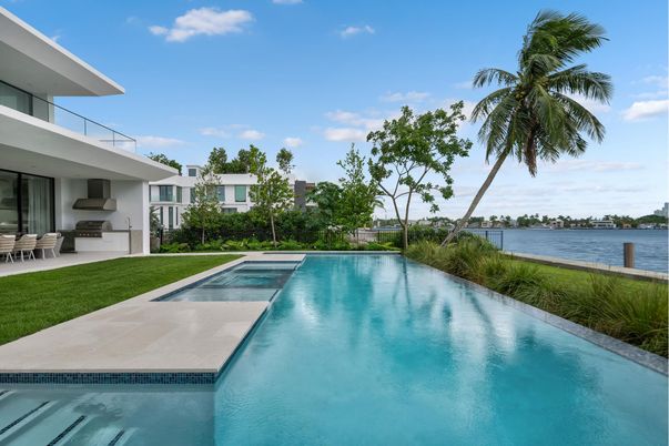 Exterior, Lake, Pool, Water