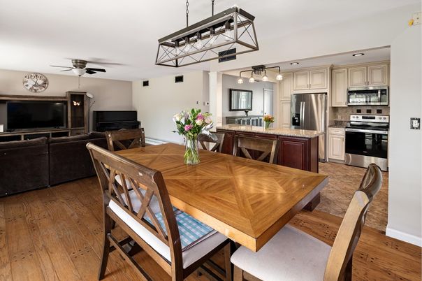 Dining room, Interior, Kitchen, Living room, Pendant Lights, Stainless Steel Appliances, Wood Texture Flooring