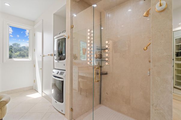 Bathroom, Glass Shower, Interior, Recessed Lighting, Washer