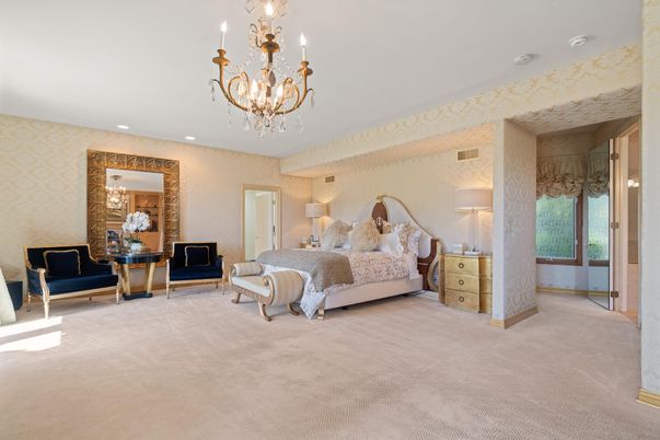 Bedroom, Chandelier, Interior, Recessed Lighting