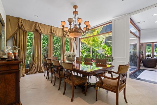 Chandelier, Dining room, Interior, Recessed Lighting