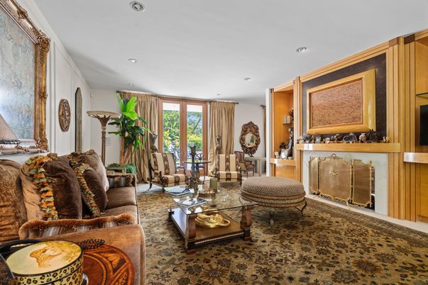 Fireplace, Interior, Living room, Recessed Lighting