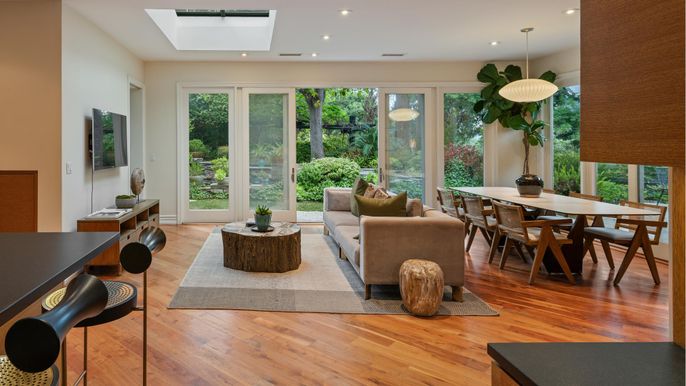 Dining room, Interior, Living room, Pendant Lights, Recessed Lighting, Wood Texture Flooring