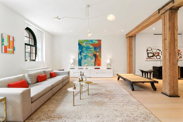 Interior, Living room, Pendant Lights, Recessed Lighting, Wood Texture Flooring