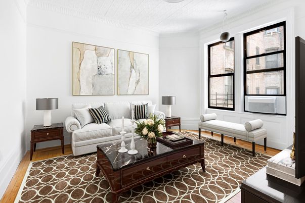 Interior, Living room, Pendant Lights, Wood Texture Flooring