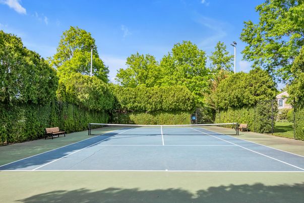 Exterior, Tennis Courts