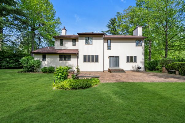 Backyard, Exterior, Facade, Farmhouse