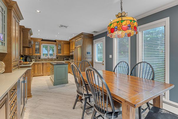 Dining room, Interior, Kitchen, Pendant Lights, Recessed Lighting, Wood Texture Flooring